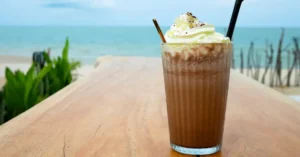 How to Make Blended Iced Coffee: A Refreshing Delight